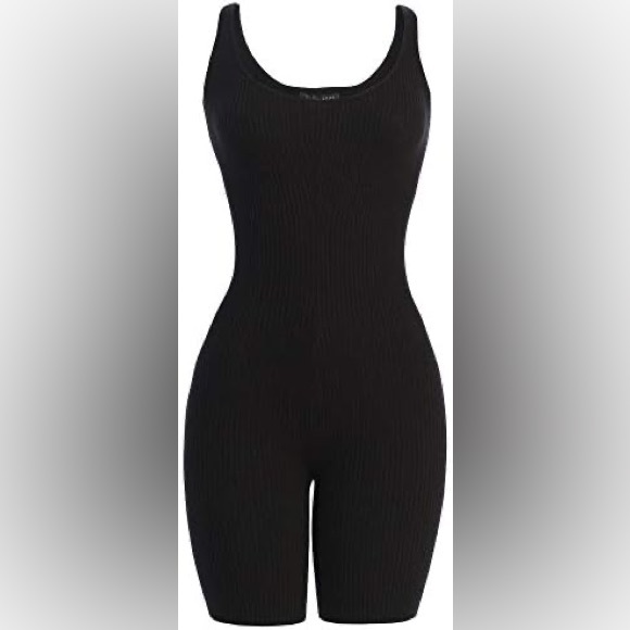 Black JLUX Zola Ribbed Romper - Picture 2 of 6